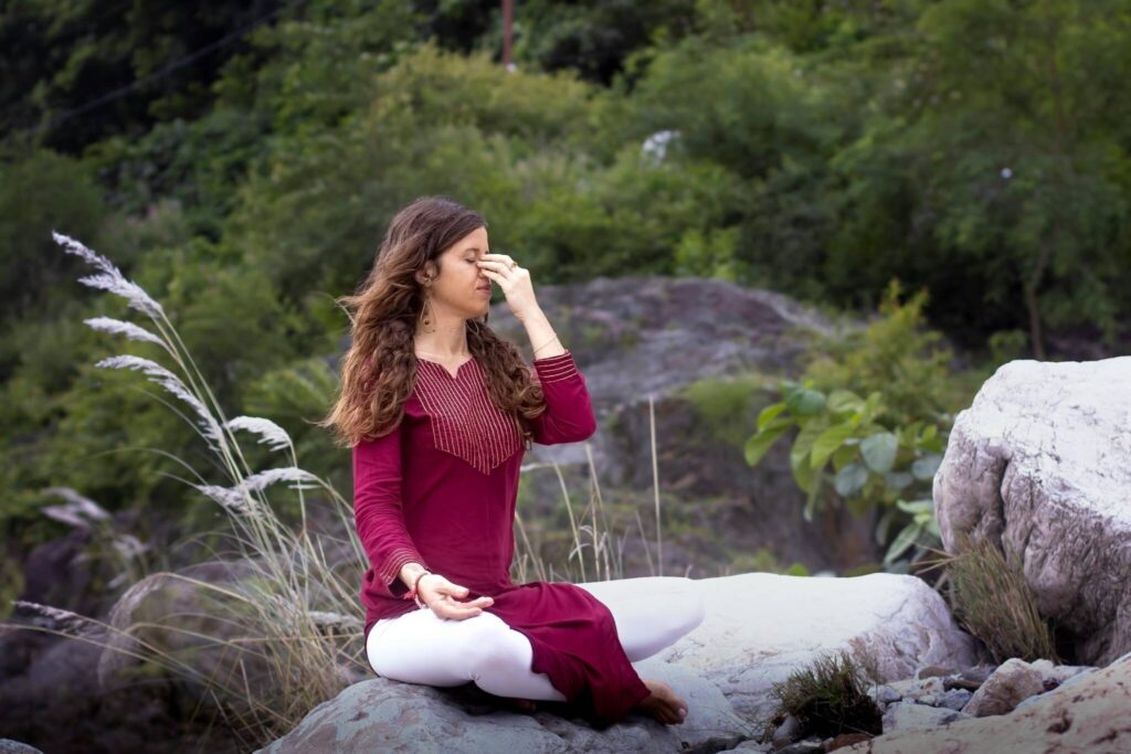 How to Choose the Best Yoga Retreat in Pune for Your Wellness Journey