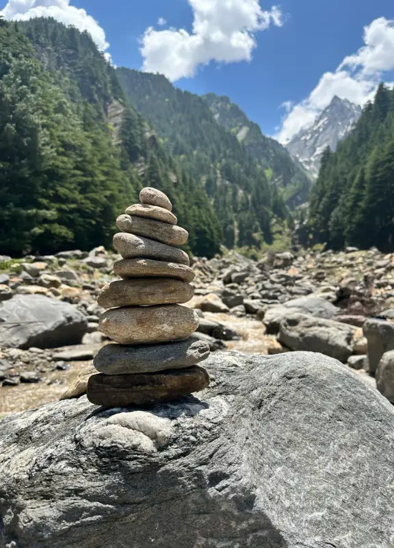 THE HIMALAYAN DIVINE CONNECTION <br> For Holistic Healing, Spiritual Awakening and Personal Growth